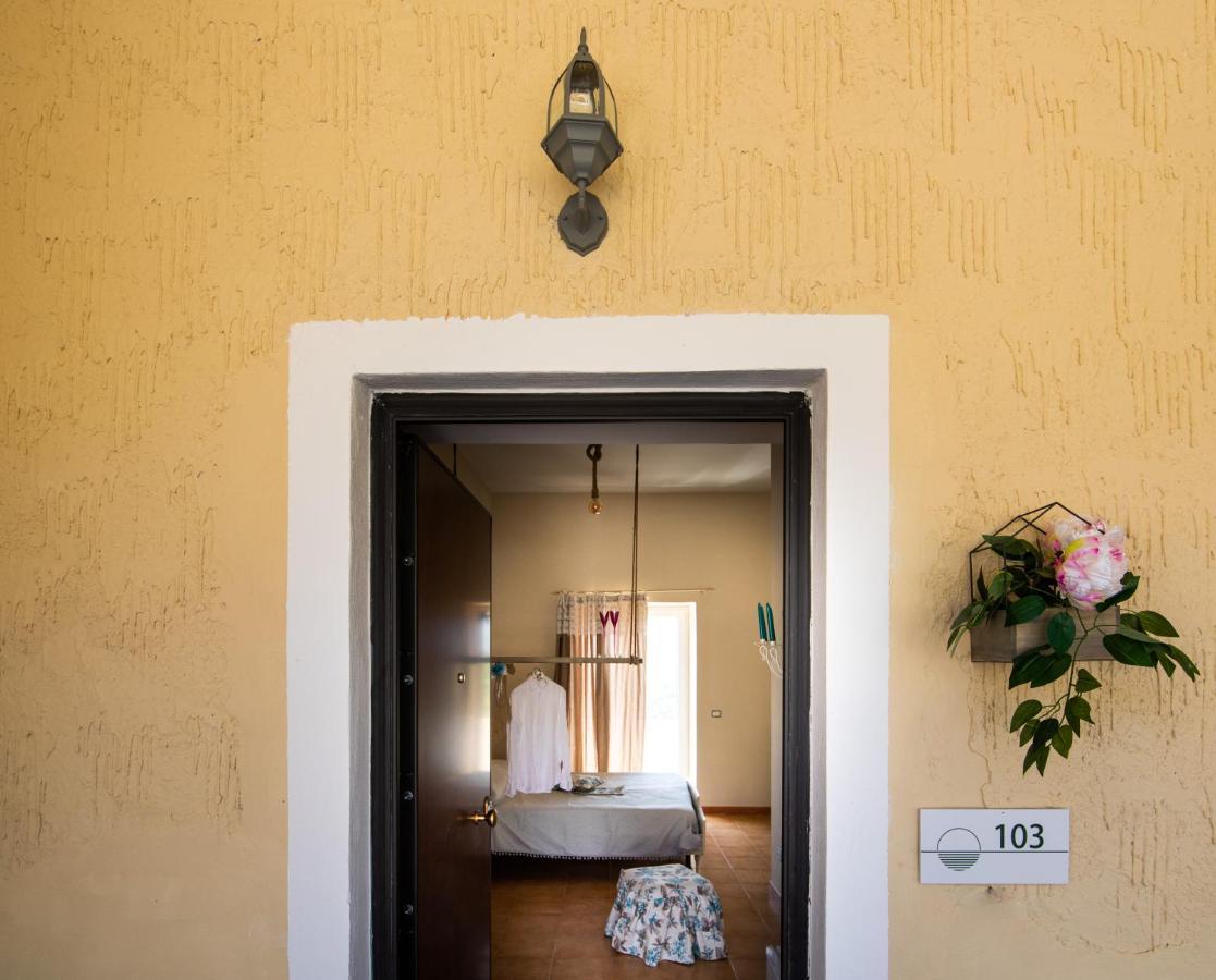 Il Panorama Housing Cilento Aparthotel Santa Maria di Castellabate Bagian luar foto