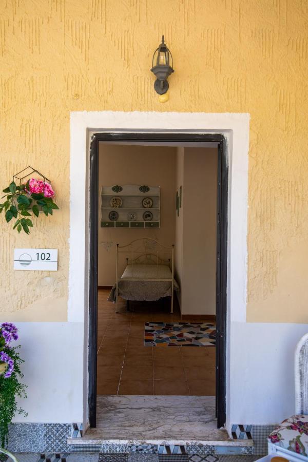 Il Panorama Housing Cilento Aparthotel Santa Maria di Castellabate Bagian luar foto