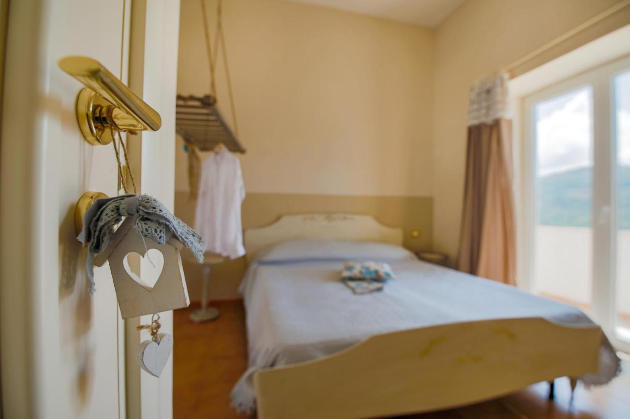Il Panorama Housing Cilento Aparthotel Santa Maria di Castellabate Bagian luar foto