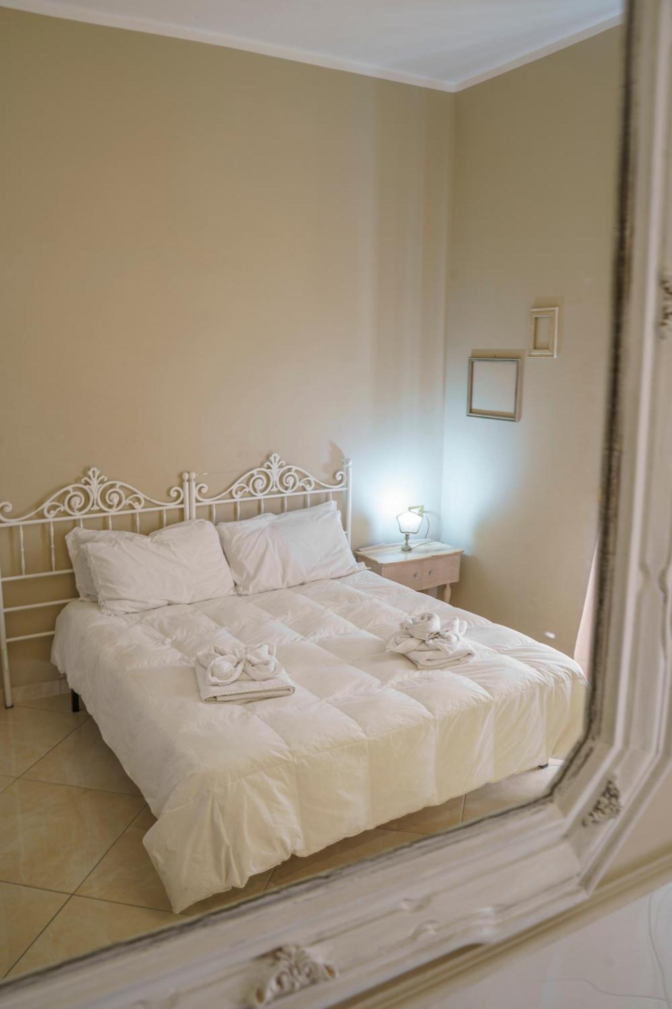 Il Panorama Housing Cilento Aparthotel Santa Maria di Castellabate Bagian luar foto